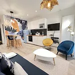 The Palm Central Paris - Comfort And Air Conditioning In The 9Th