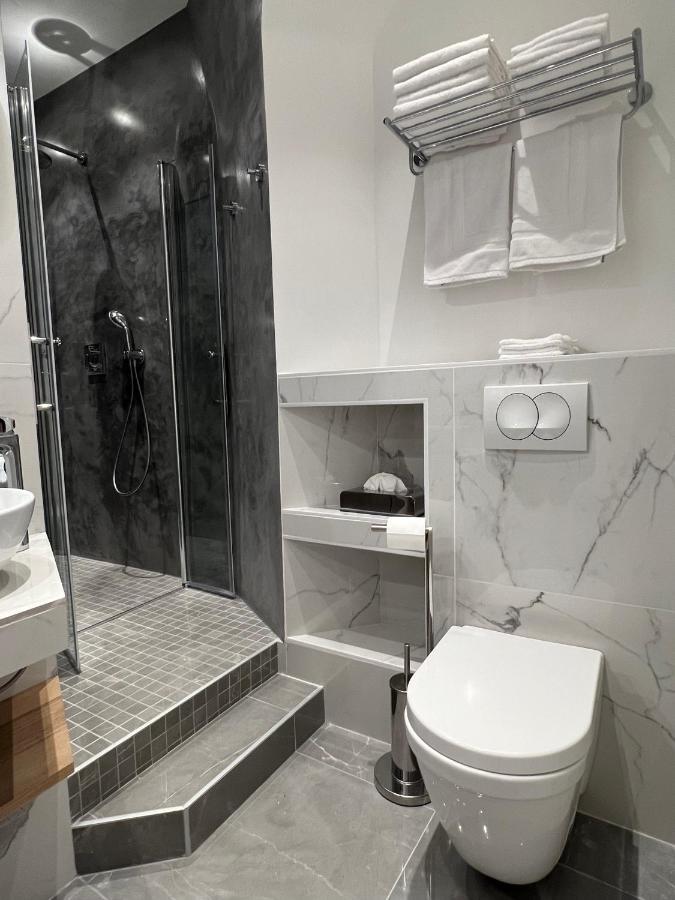 The Palm - Comfort And Air Conditioning In The 9th * Paris