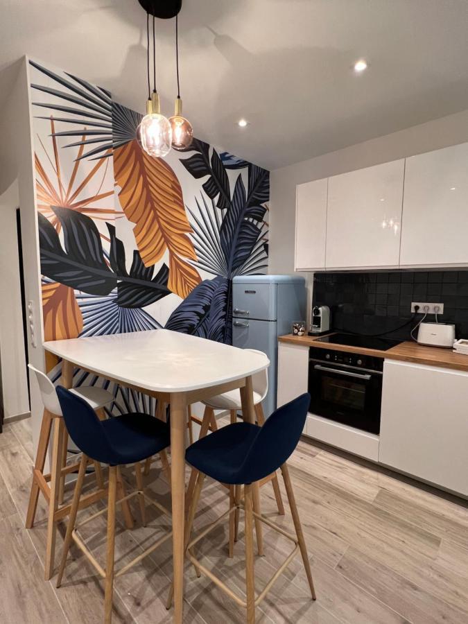 The Palm - Comfort And Air Conditioning In The 9th Apartment Paris